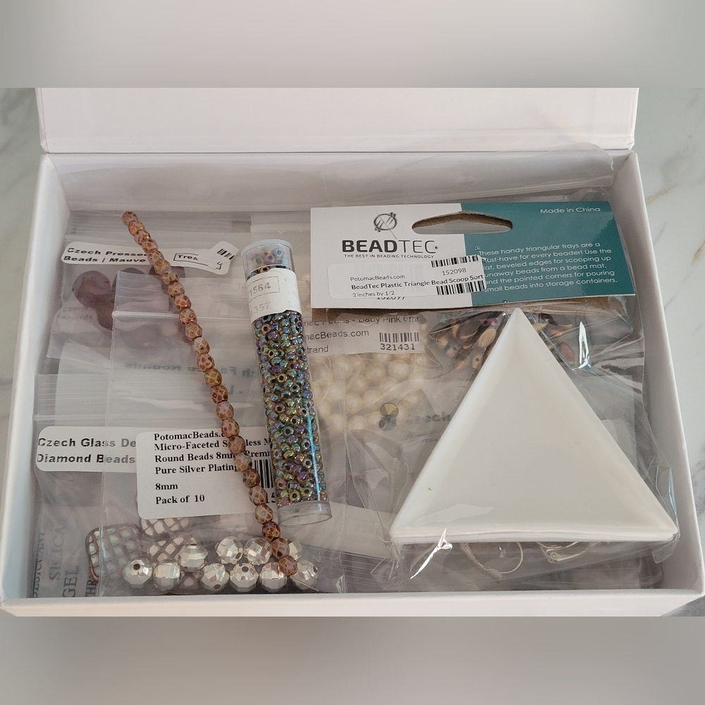 Potomac Beads Box - Picture 2 of 8